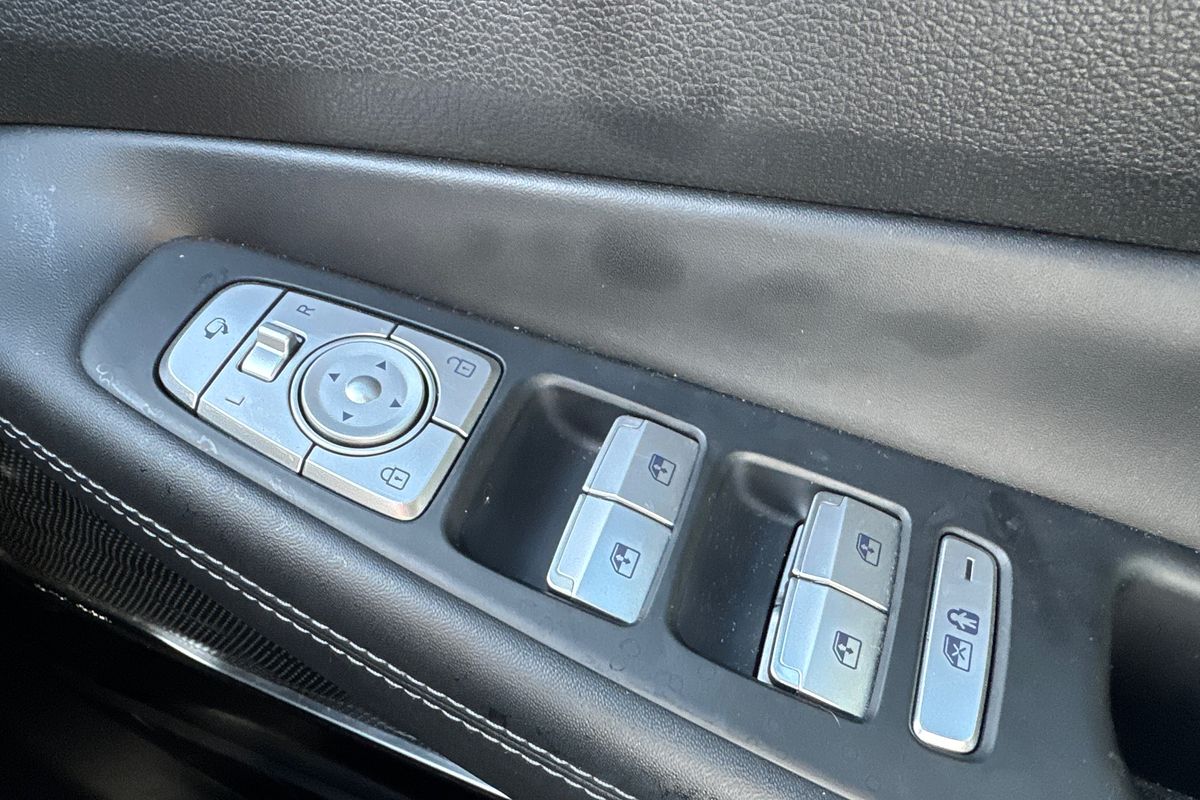 2022 Hyundai Santa Fe Hybrid Highlander TM.V4