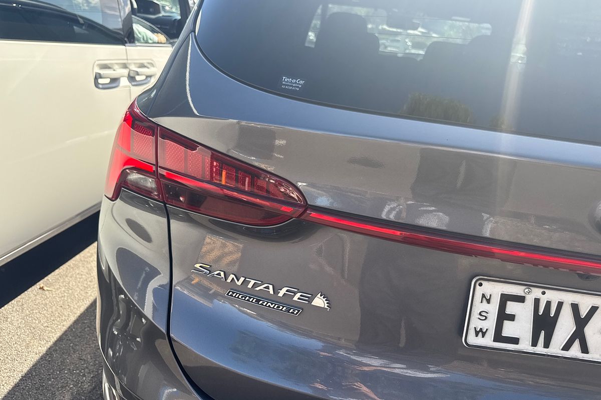 2022 Hyundai Santa Fe Hybrid Highlander TM.V4