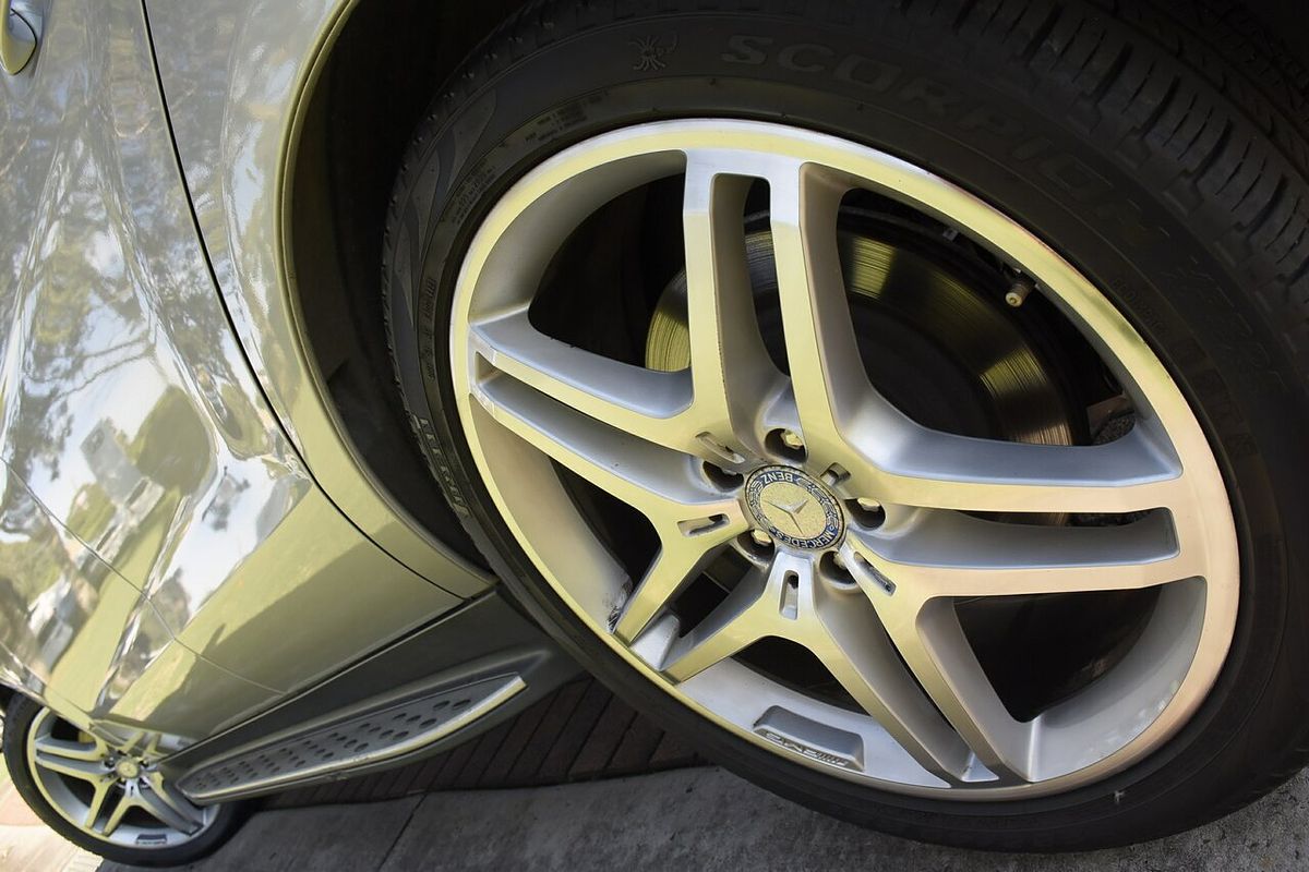 2013 Mercedes-Benz M-Class ML350 BlueEFFICIENCY W166