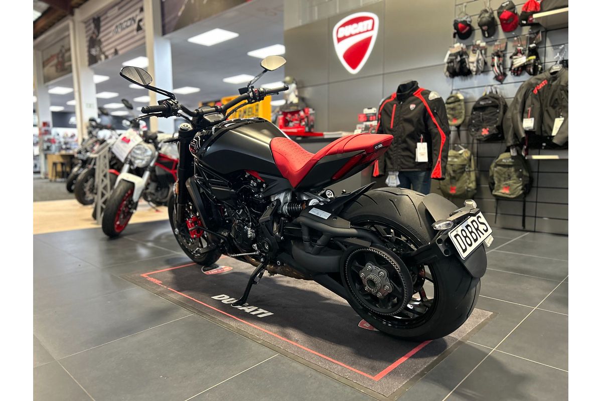 2022 Ducati XDIAVEL NERA