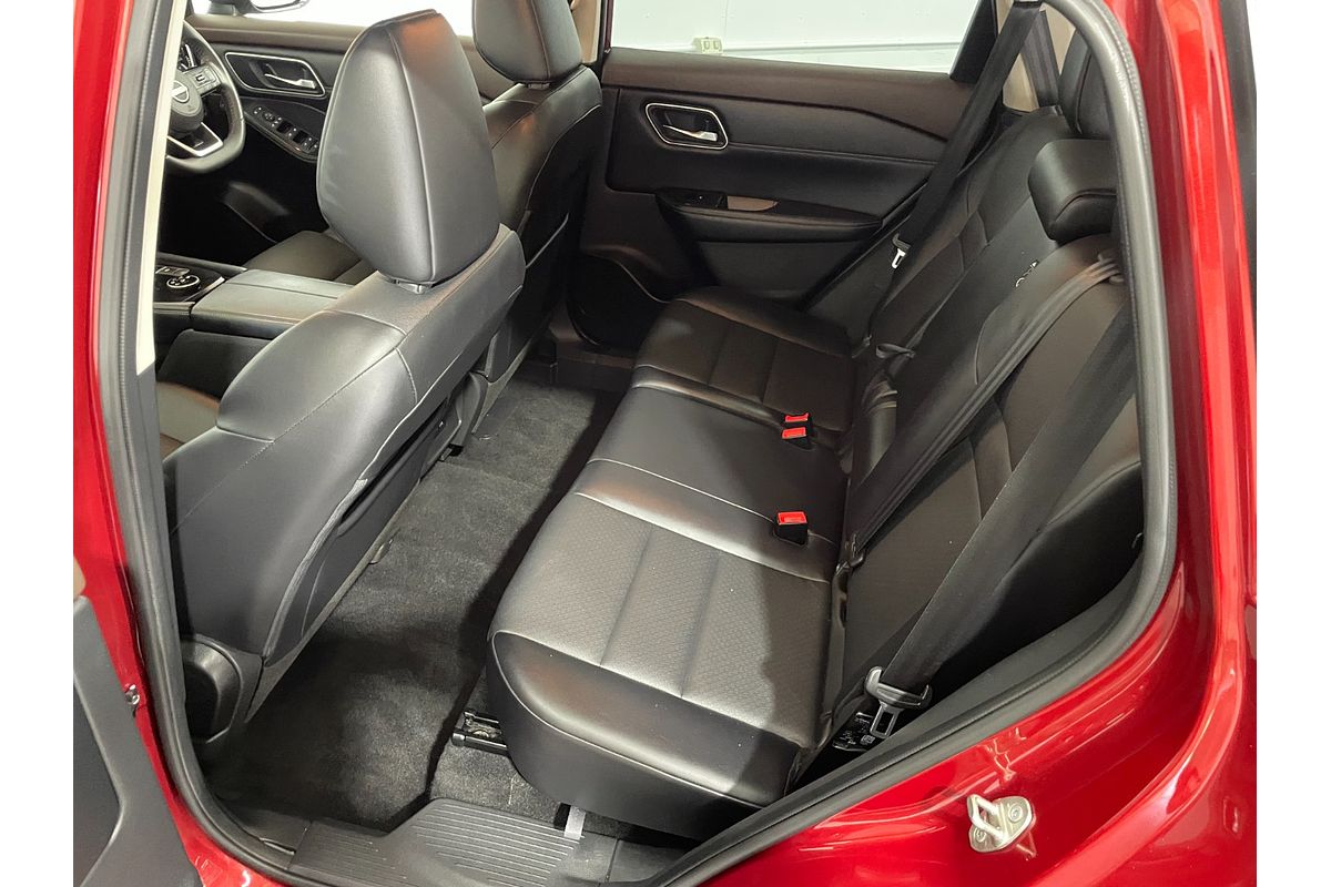 2023 Nissan X-TRAIL ST-L T33