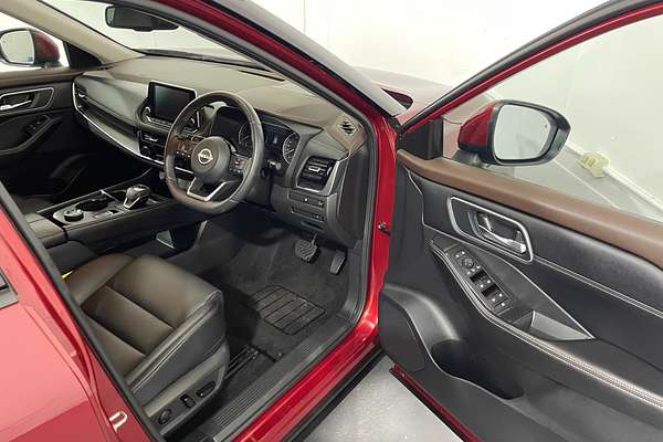 2023 Nissan X-TRAIL ST-L T33