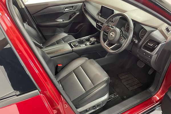2023 Nissan X-TRAIL ST-L T33