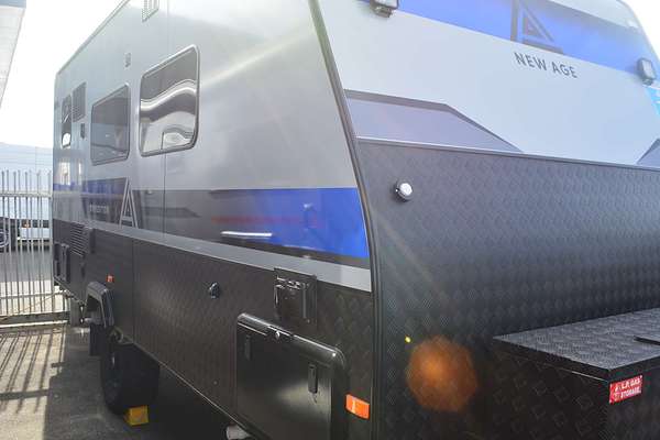 2024 New Age Manta Ray 16ft Expedition