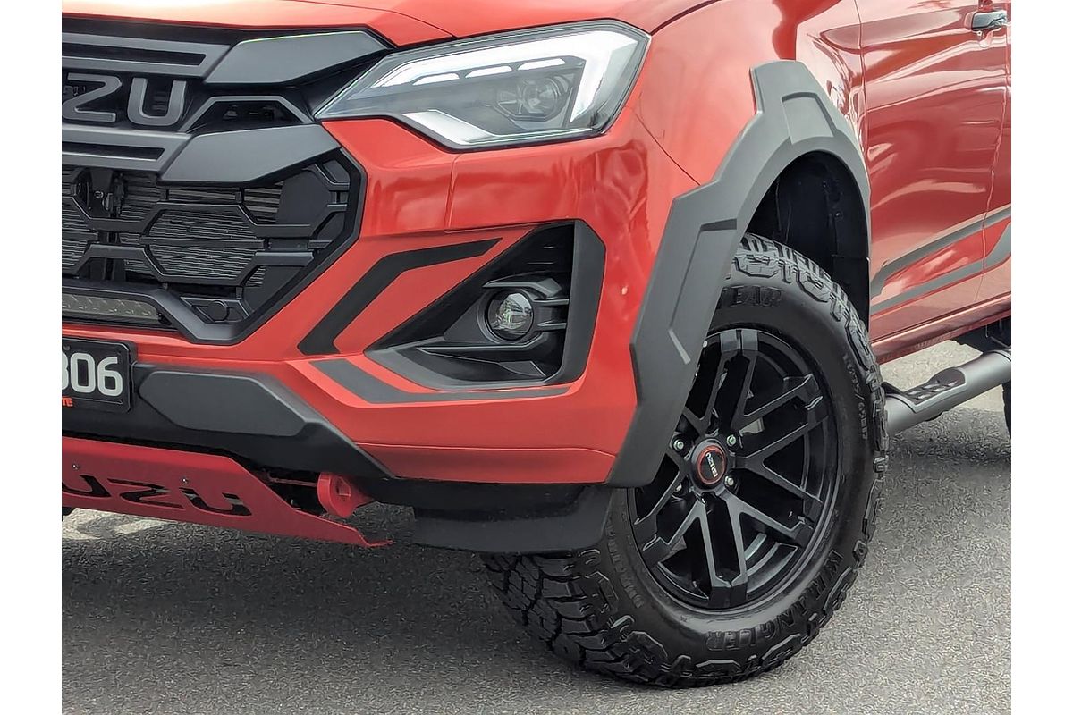 2024 Isuzu D-MAX BLADE 4X4