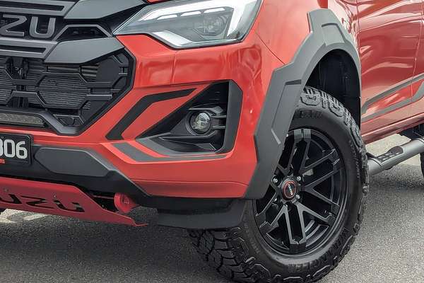 2024 Isuzu D-MAX BLADE 4X4