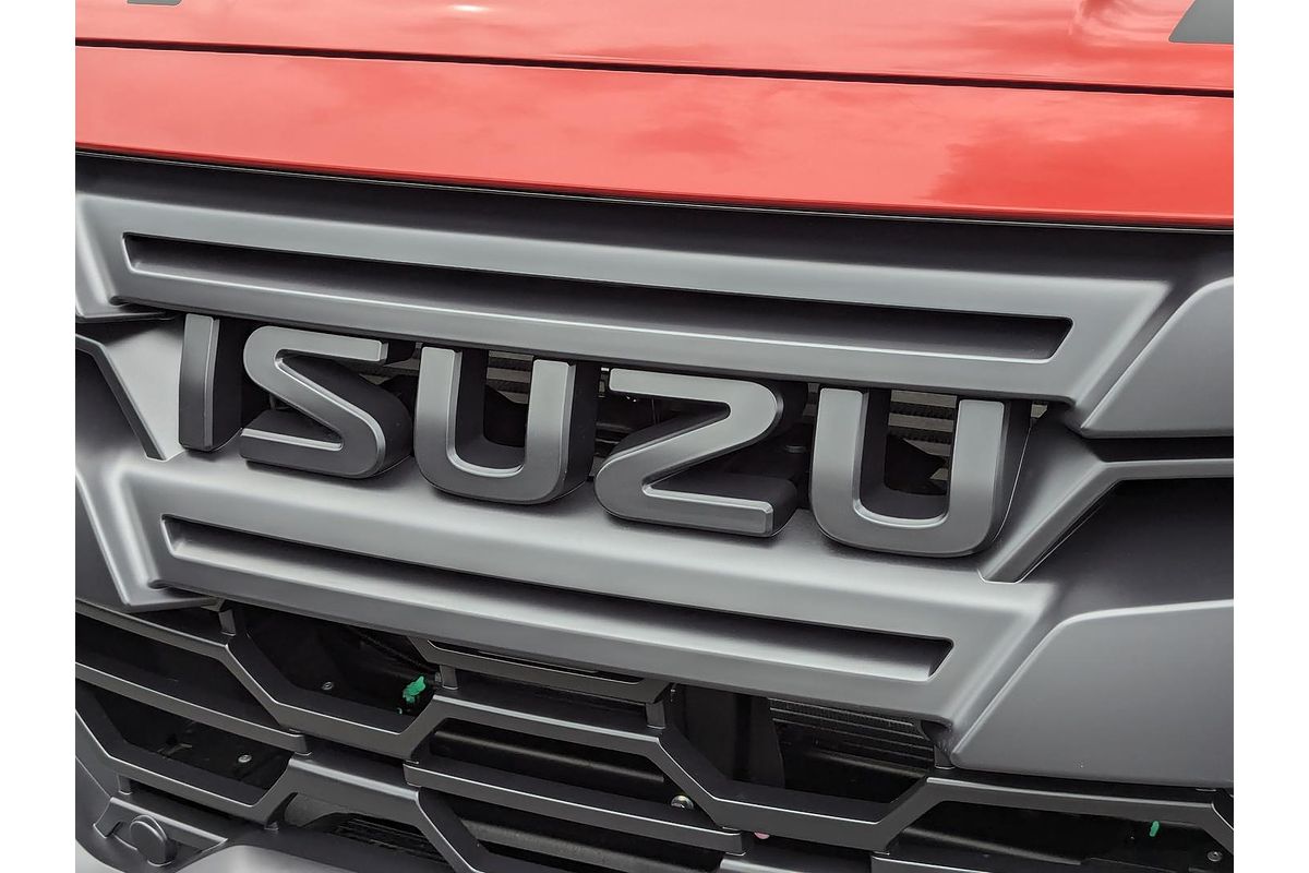 2024 Isuzu D-MAX BLADE 4X4