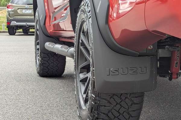 2024 Isuzu D-MAX BLADE 4X4
