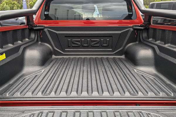 2024 Isuzu D-MAX BLADE 4X4