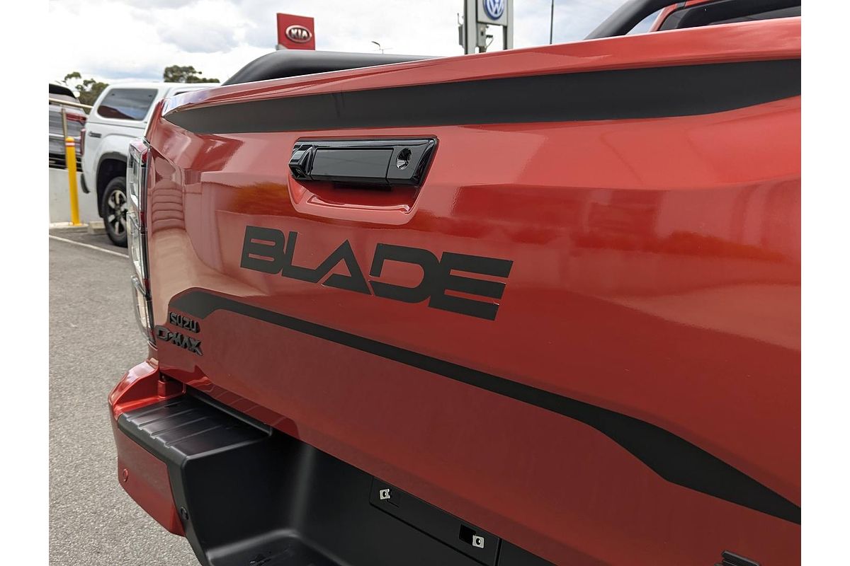 2024 Isuzu D-MAX BLADE 4X4