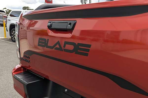 2024 Isuzu D-MAX BLADE 4X4