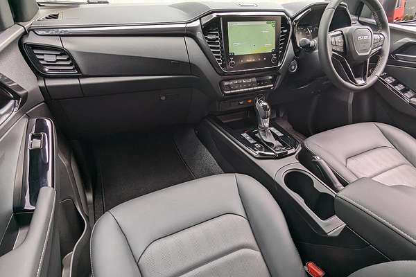 2024 Isuzu D-MAX BLADE 4X4