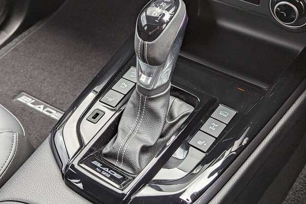 2024 Isuzu D-MAX BLADE 4X4
