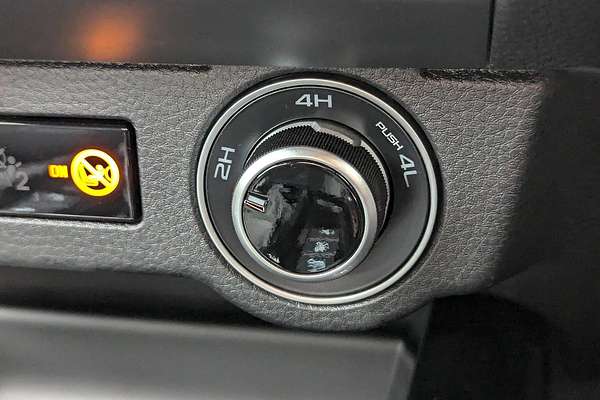 2024 Isuzu D-MAX BLADE 4X4