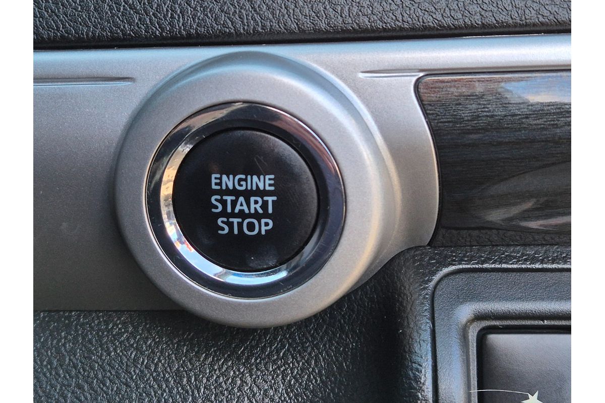 2015 Toyota Camry Atara S ASV50R