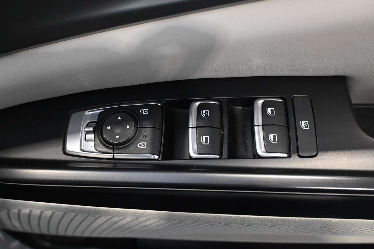 2022 Kia Carnival S KA4