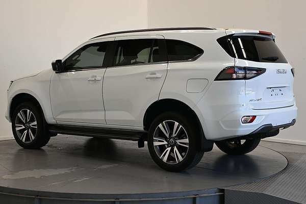 2023 Isuzu MU-X LS-T