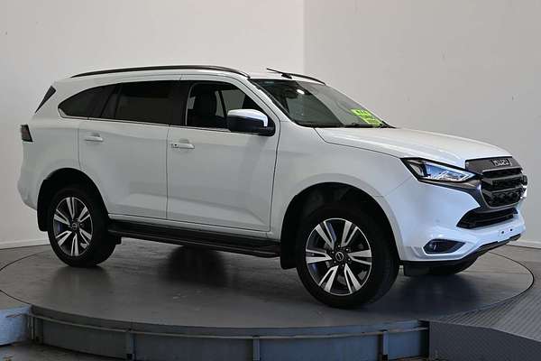 2023 Isuzu MU-X LS-T