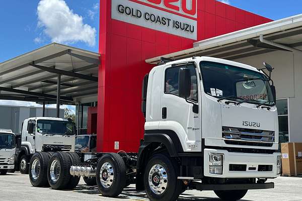 2025 Isuzu FYJ 300-350 AUTO SWB Concrete Agitator NO ADBLUE OR DPD  SWB