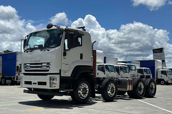 2025 Isuzu FYJ 300-350 AUTO SWB Concrete Agitator NO ADBLUE OR DPD  SWB