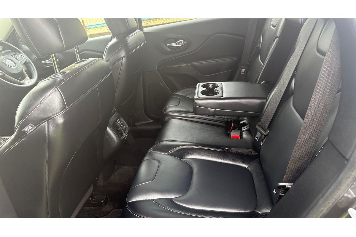 2015 Jeep Cherokee Limited (4x4) KL MY16
