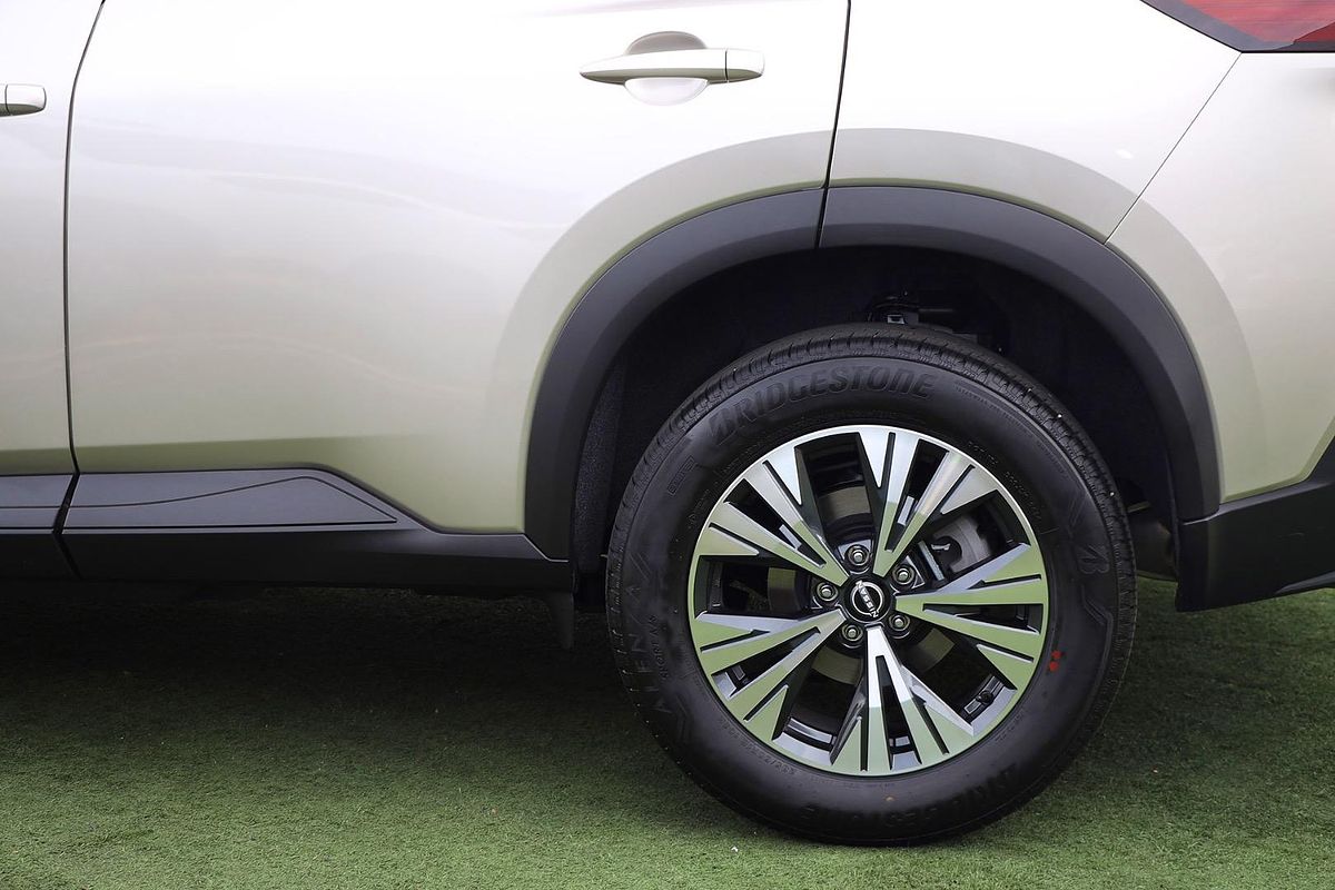 2024 Nissan X-TRAIL ST-L T33