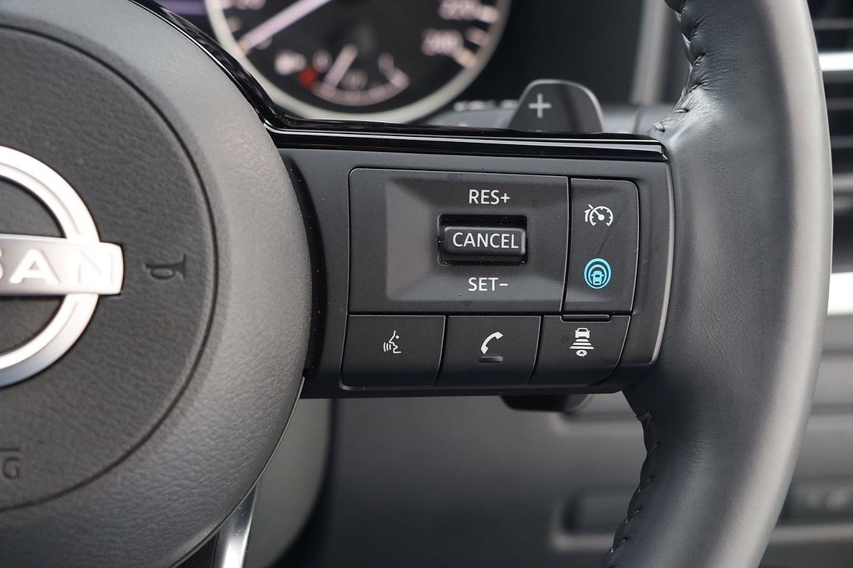 2024 Nissan X-TRAIL ST-L T33