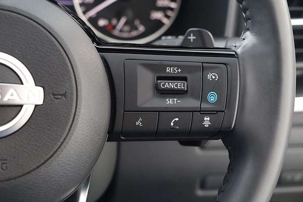 2024 Nissan X-TRAIL ST-L T33