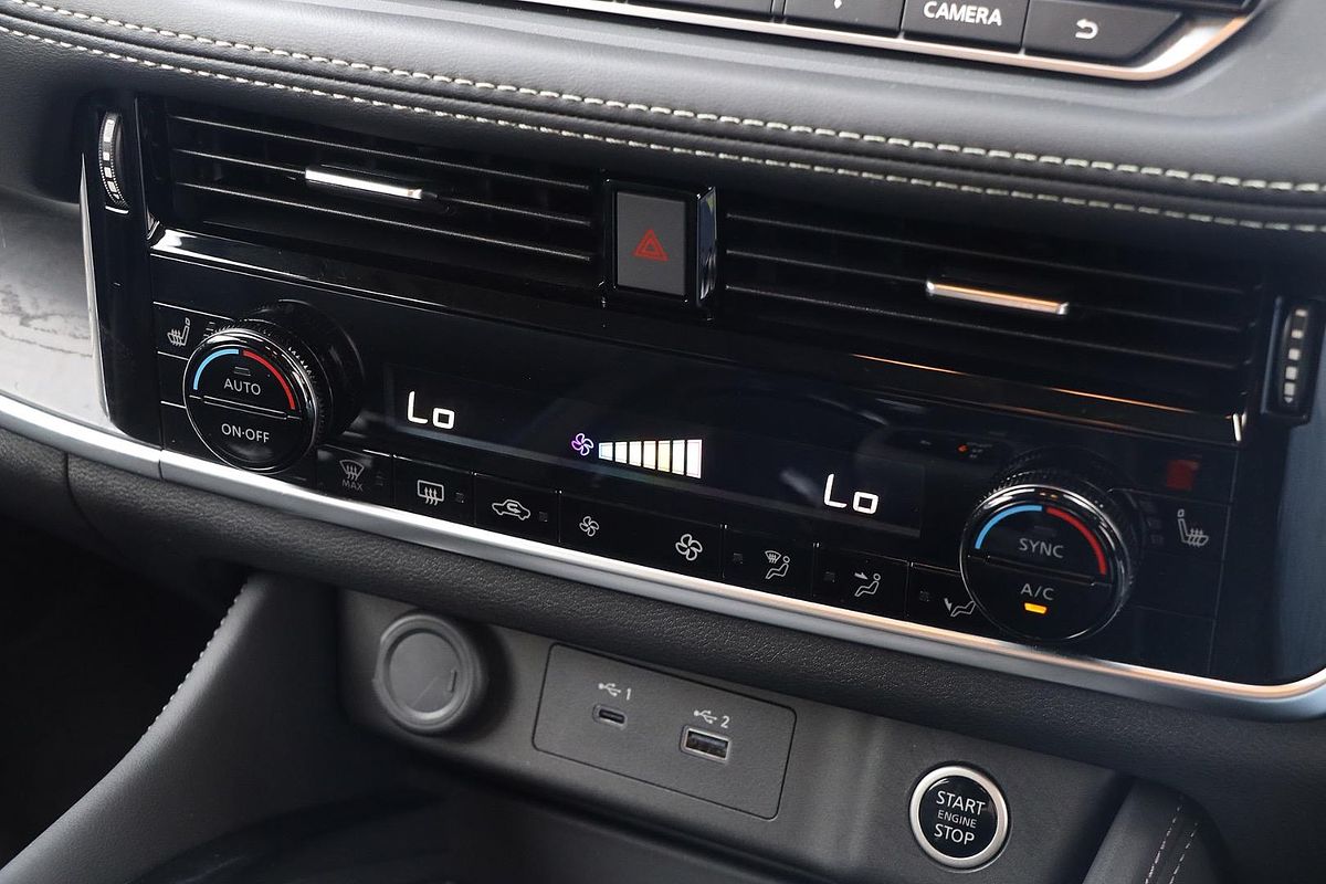 2024 Nissan X-TRAIL ST-L T33