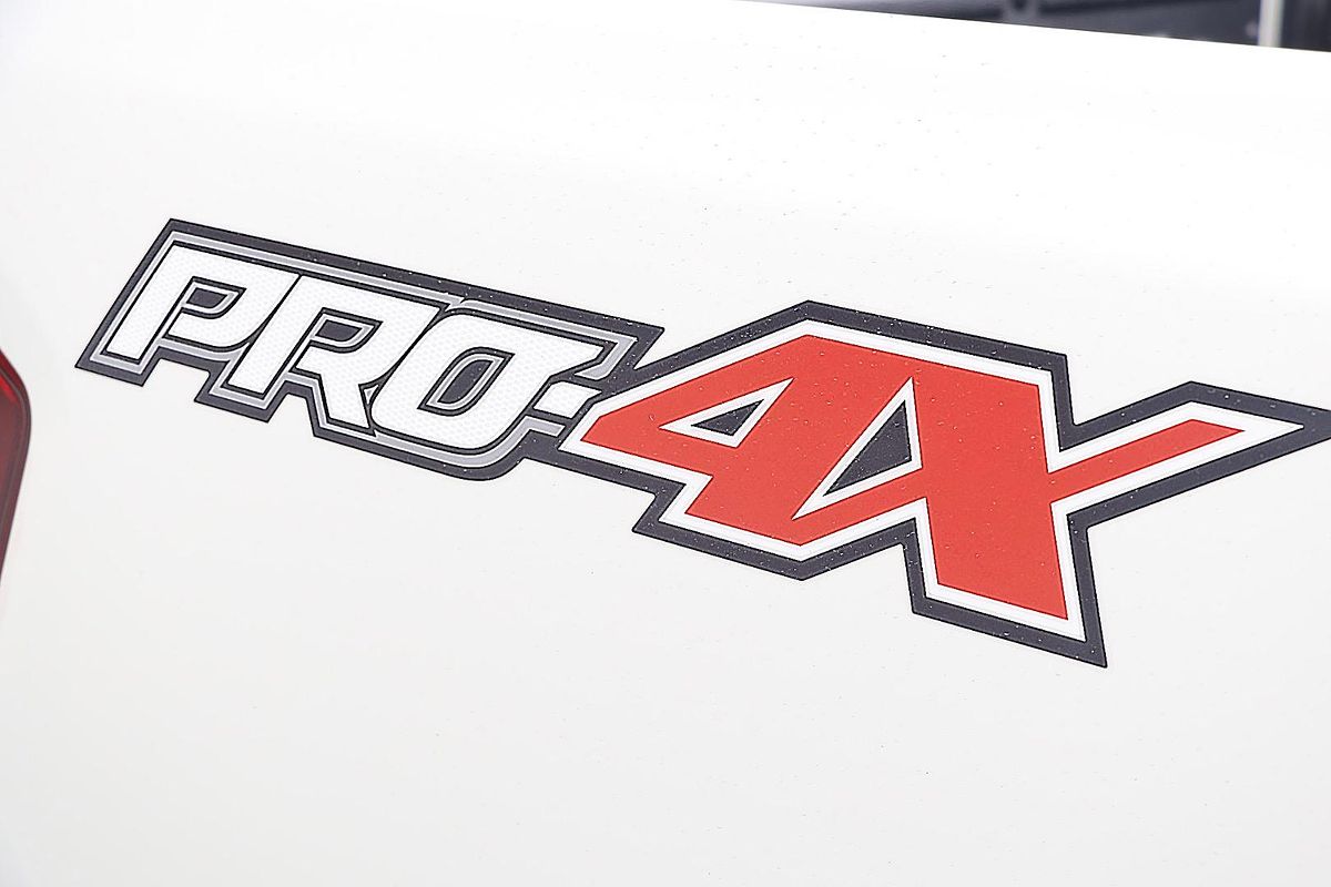 2024 Nissan Navara PRO-4X D23 4X4