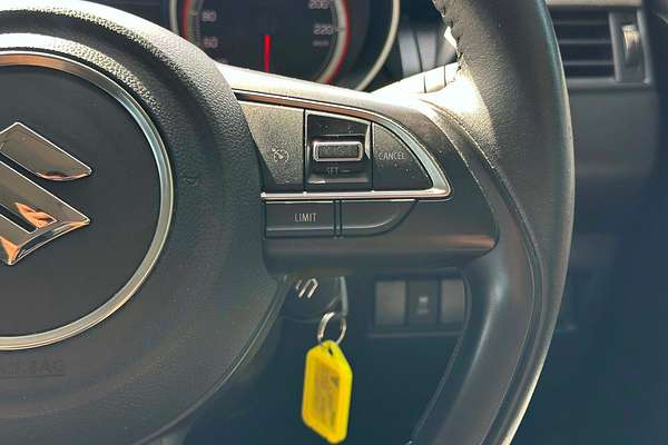 2018 Suzuki Swift GL Navigator AZ