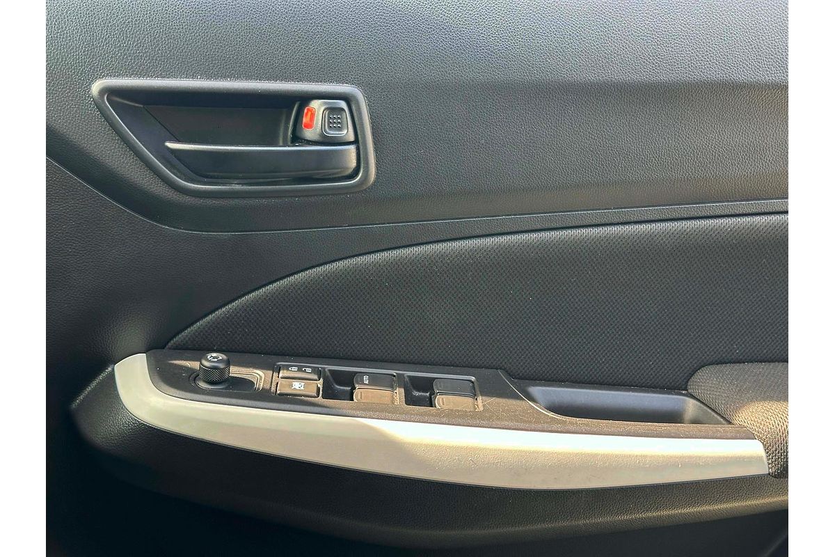2018 Suzuki Swift GL Navigator AZ