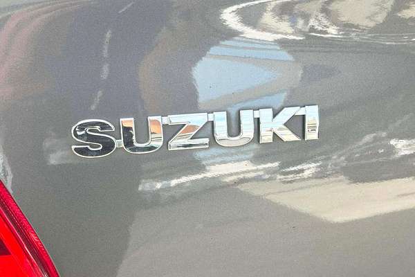 2018 Suzuki Swift GL Navigator AZ