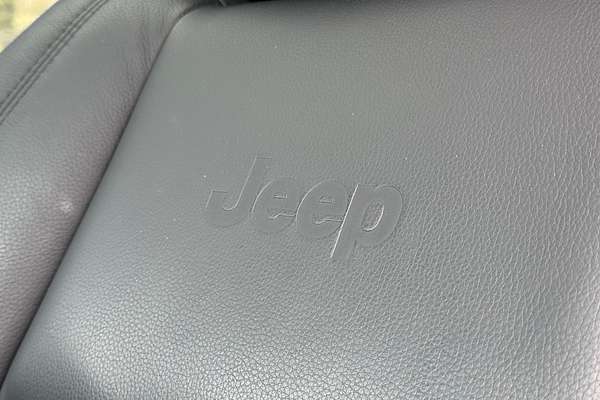 2015 Jeep Grand Cherokee Laredo WK