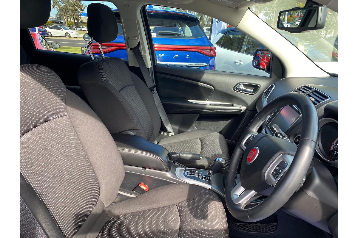 2015 Fiat Freemont Urban JF