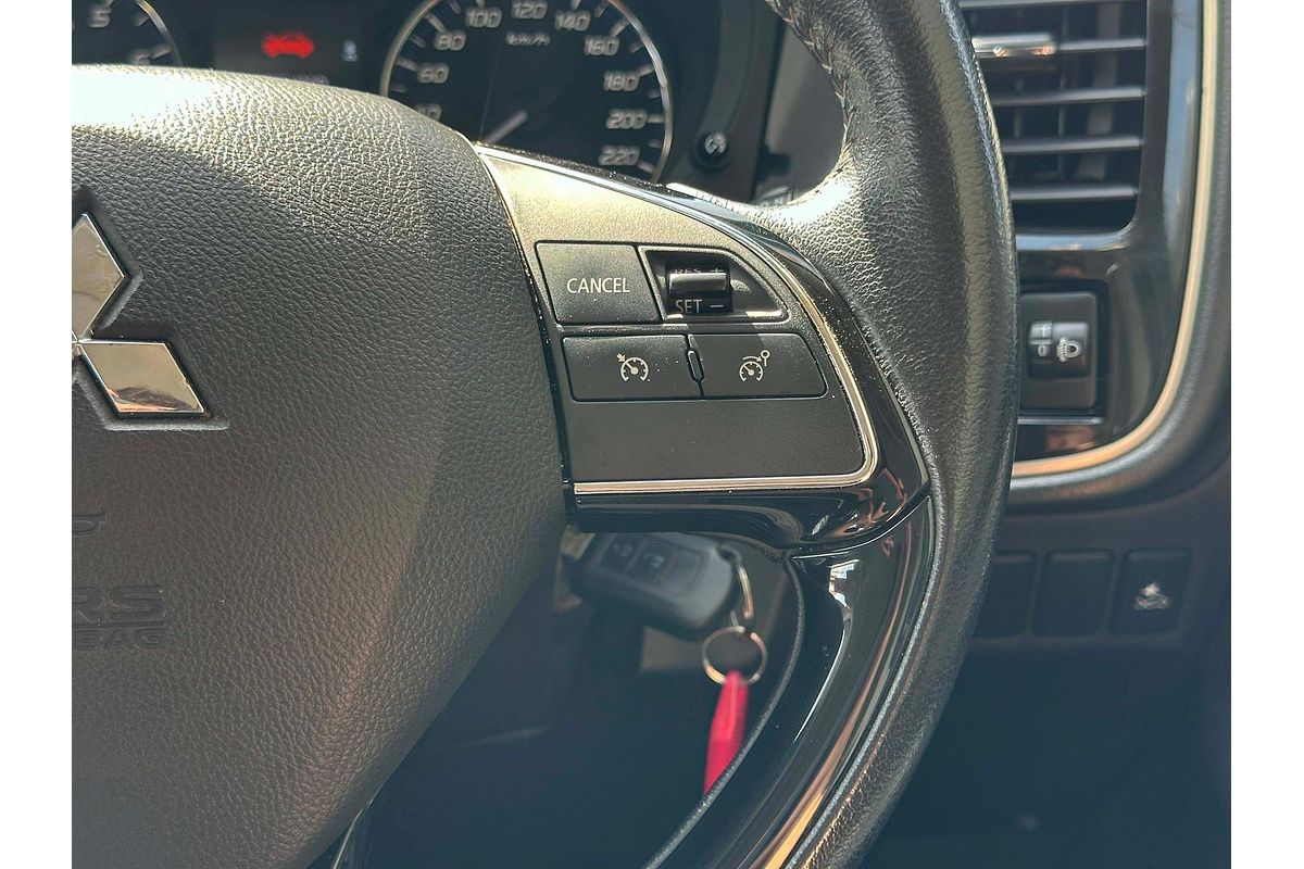 2020 Mitsubishi Outlander ES ZL
