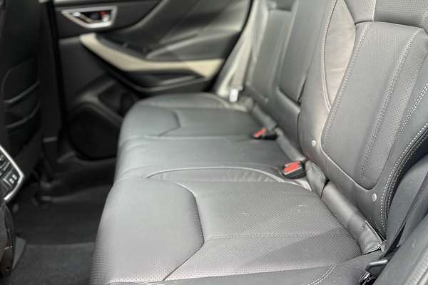 2023 Subaru Forester 2.5i-S S5