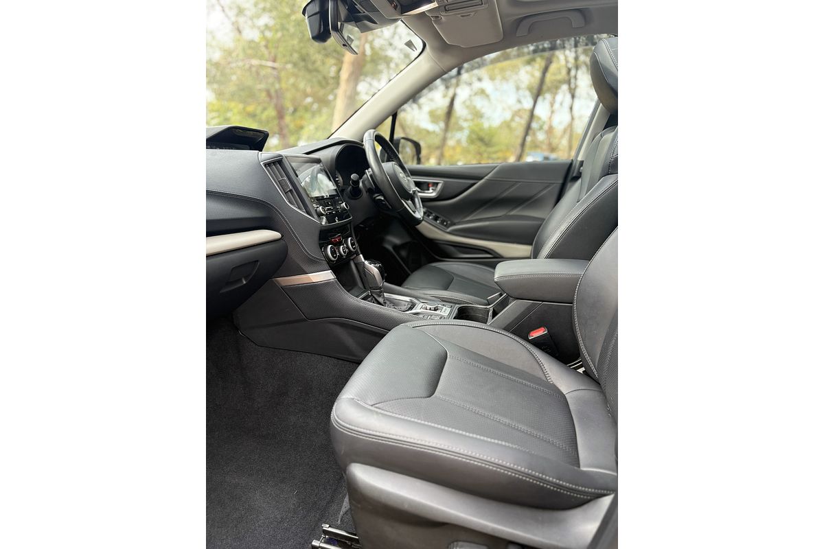 2023 Subaru Forester 2.5i-S S5