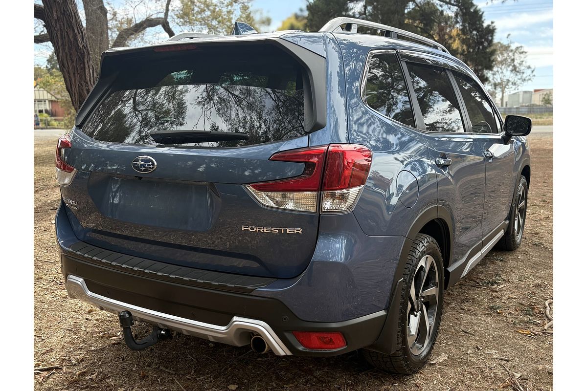 2023 Subaru Forester 2.5i-S S5