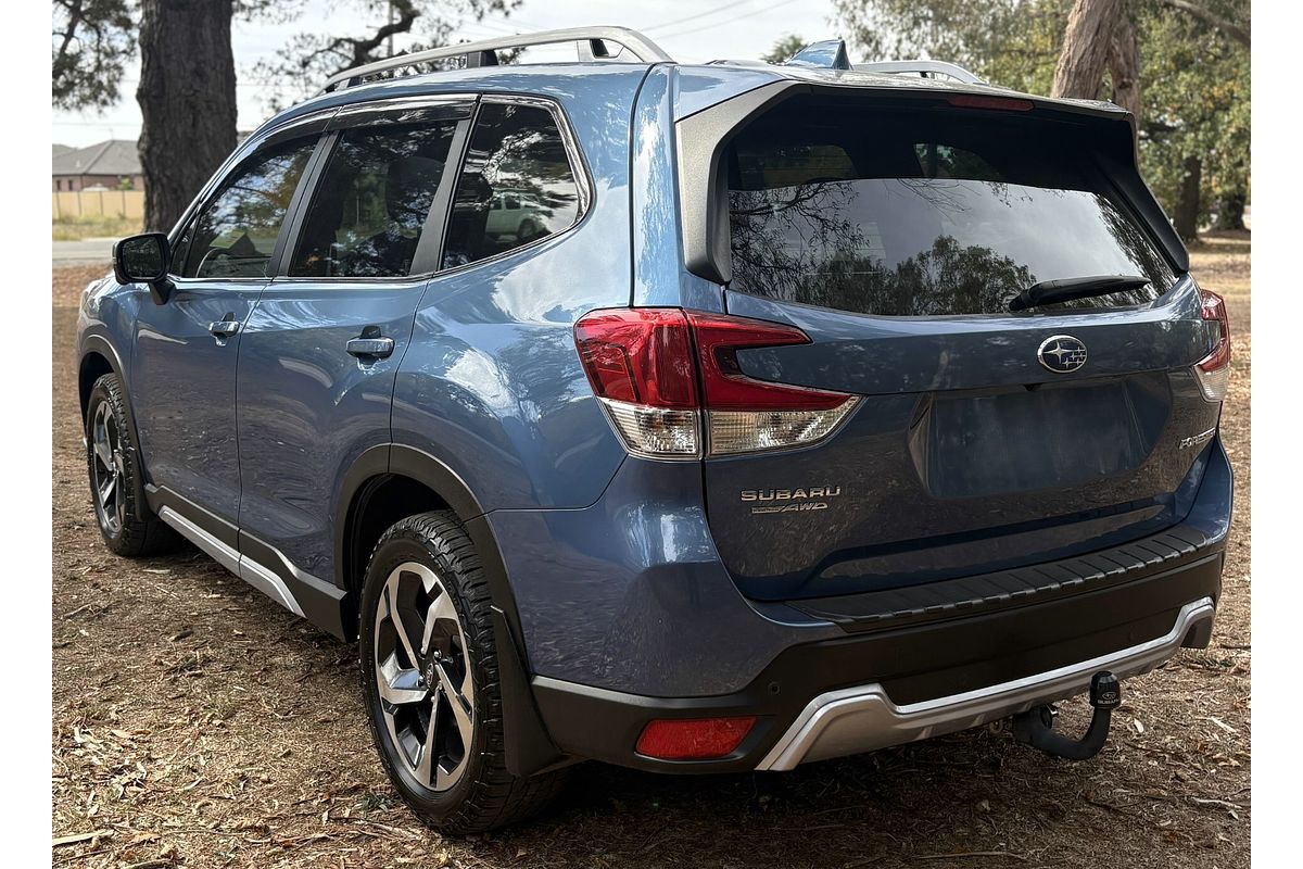 2023 Subaru Forester 2.5i-S S5