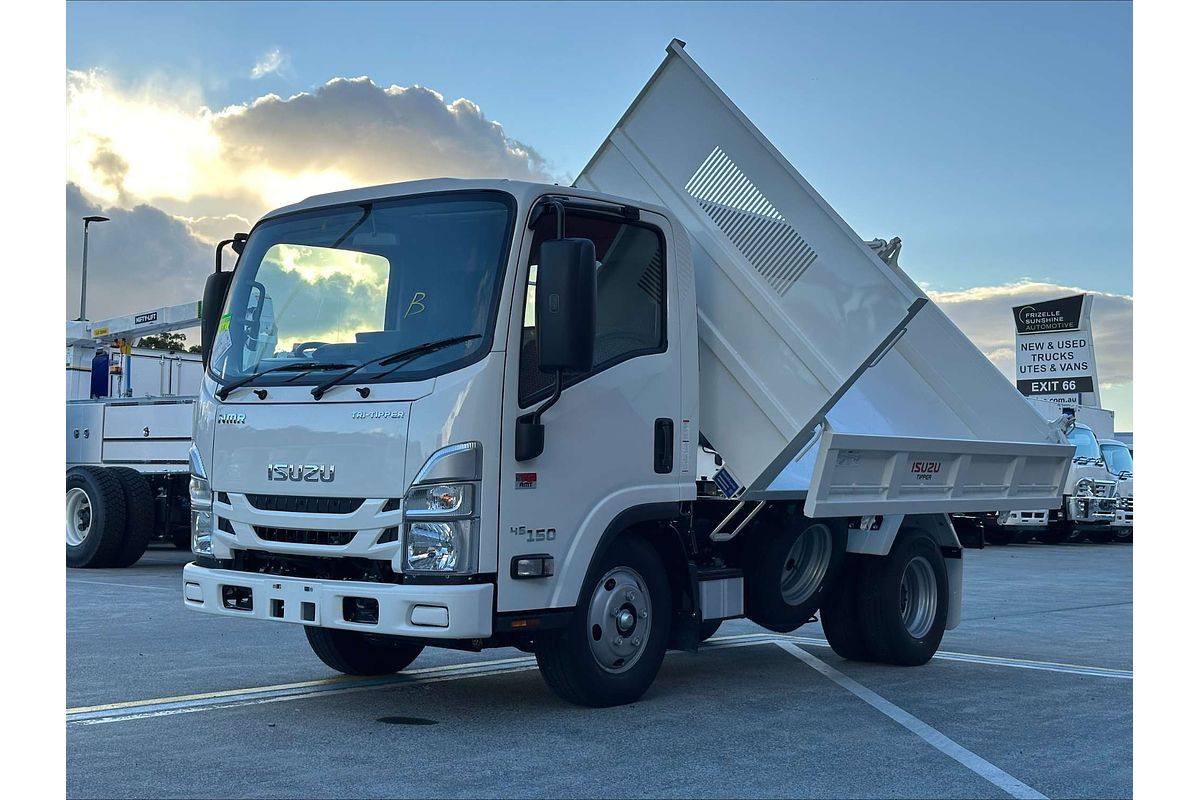 2025 Isuzu NMR 60/45-150 AMT Tri-Tipper NO ADBLUE  SWB