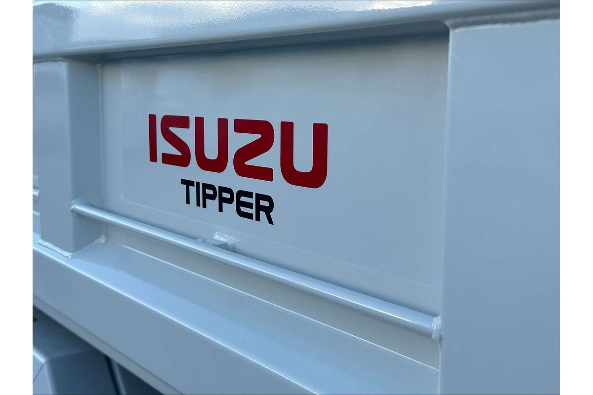 2025 Isuzu NMR 60/45-150 AMT Tri-Tipper NO ADBLUE  SWB