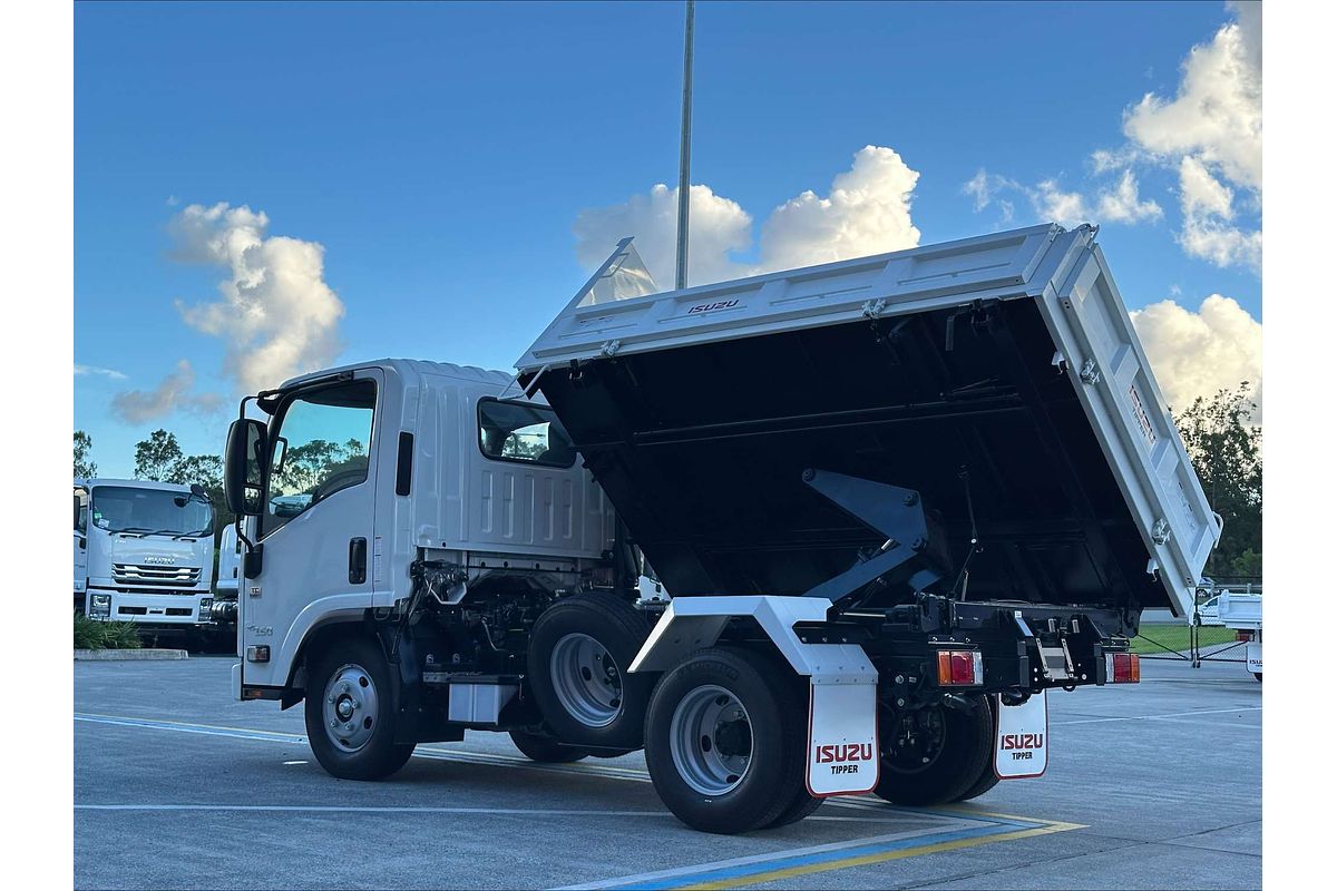 2025 Isuzu NMR 60/45-150 AMT Tri-Tipper NO ADBLUE  SWB