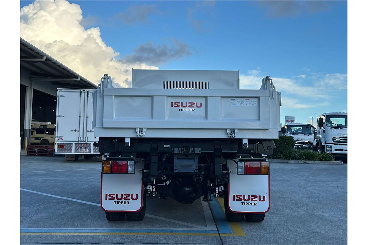 2025 Isuzu NMR 60/45-150 AMT Tri-Tipper NO ADBLUE  SWB