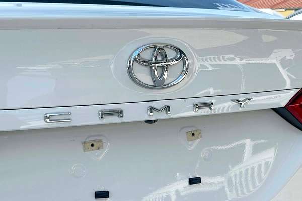 2021 Toyota Camry SL ASV70R