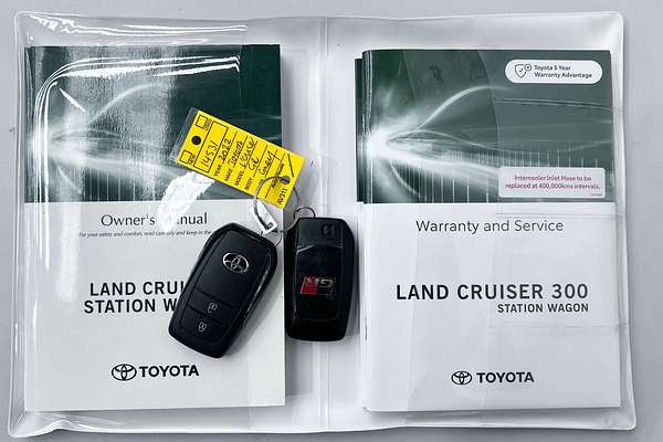 2022 Toyota Landcruiser GR Sport FJA300R