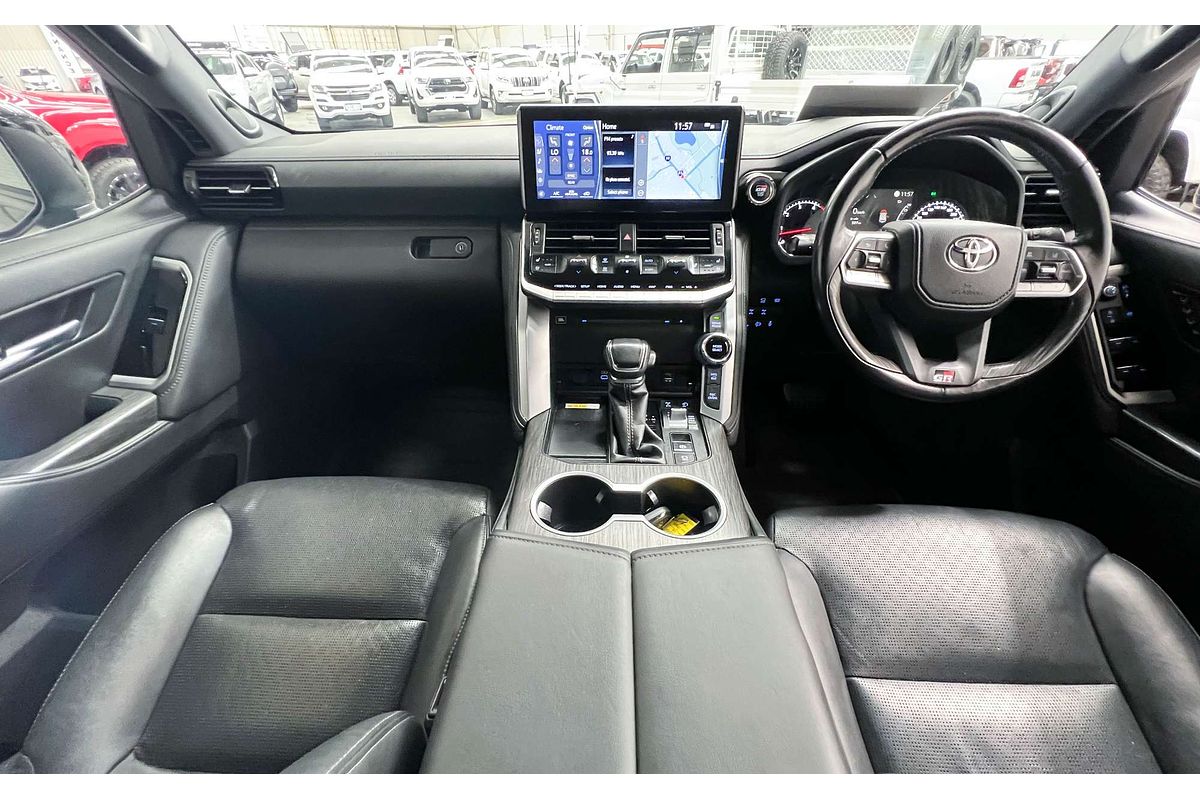 2022 Toyota Landcruiser GR Sport FJA300R