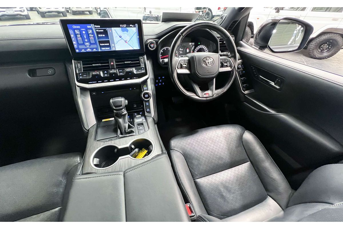 2022 Toyota Landcruiser GR Sport FJA300R
