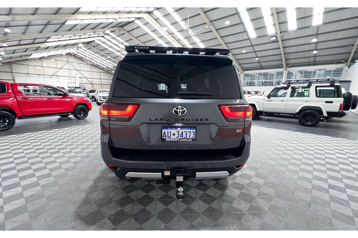 2022 Toyota Landcruiser GR Sport FJA300R