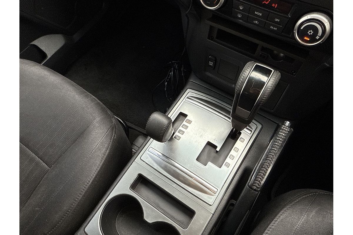 2014 Mitsubishi Pajero GLX-R NW